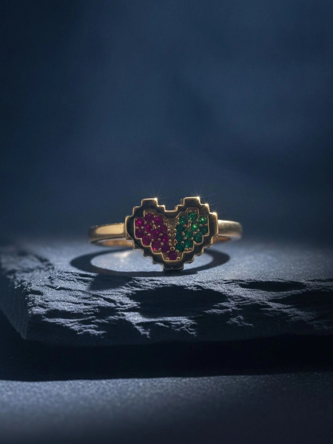 Retro Pixel Adjustable Heart Shape Ring with Multi-Color Stone