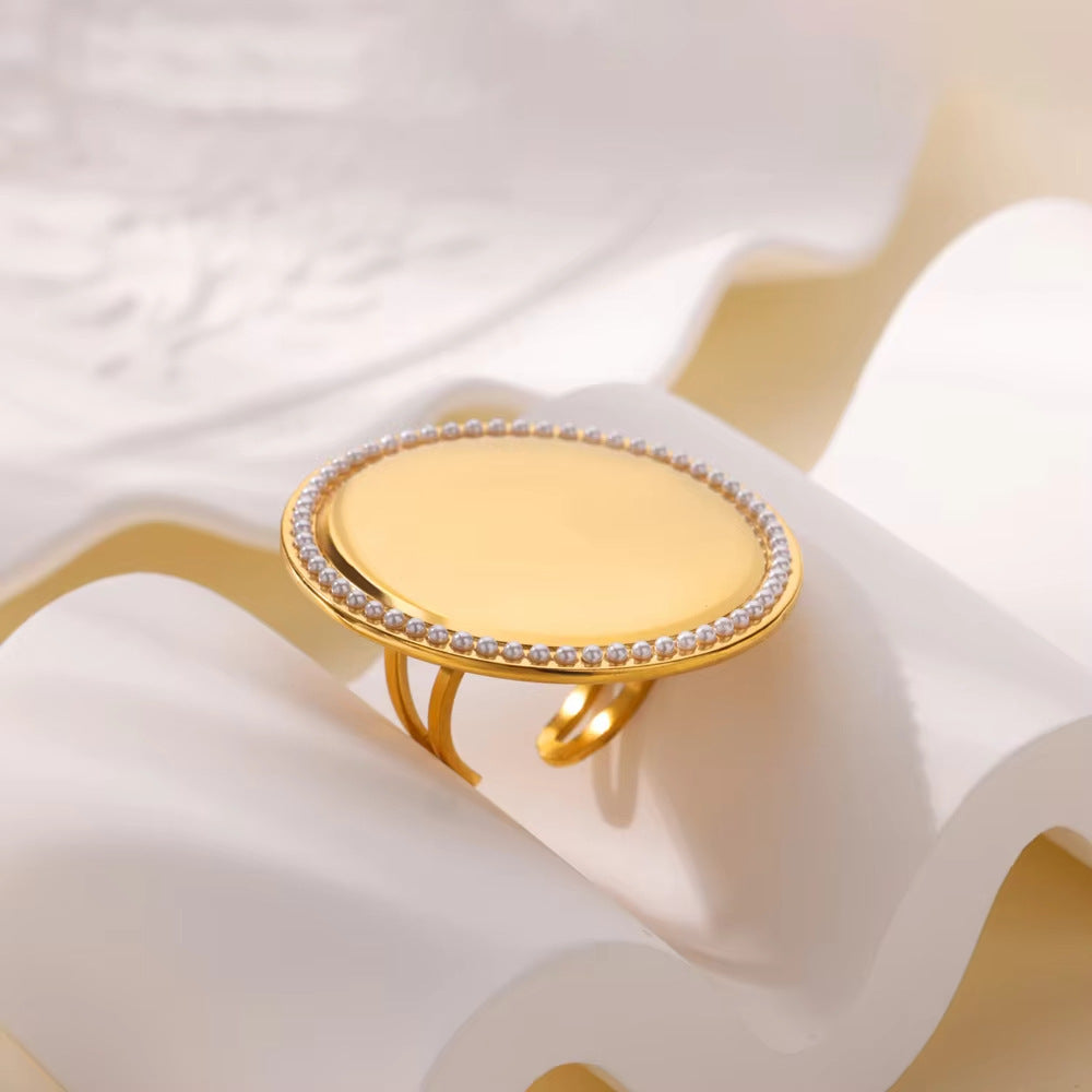 Grand Oval Plaque Pearl Border Diamond Statement Ring