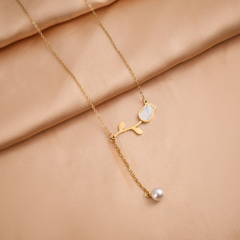 Rose Pearl Stem Pendant Necklace
