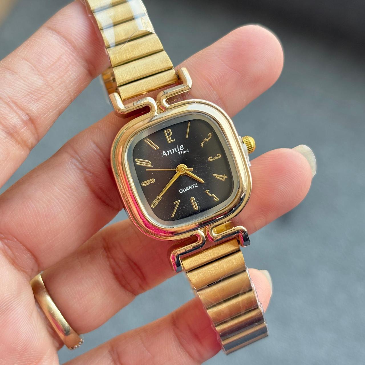 The Heirloom Black & Gold Square Watch