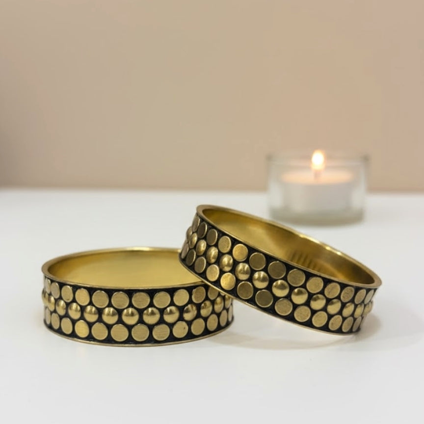 Bold Dot Pattern Brass Wooden Bangle
