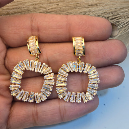Glitz Baguette Halo Studs