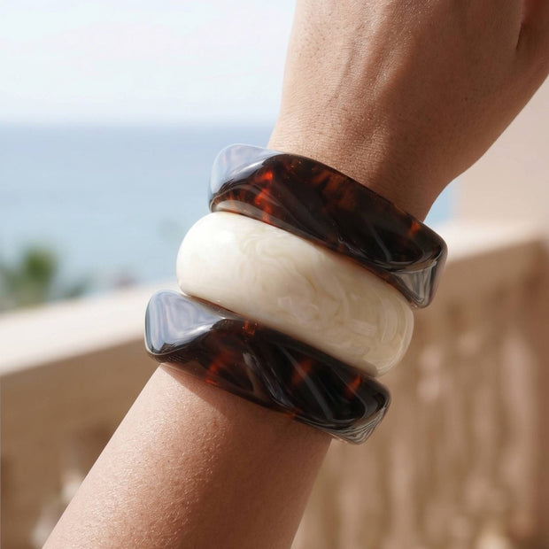 Tortoiseshell Resin Bangle Bracelets Set of 3