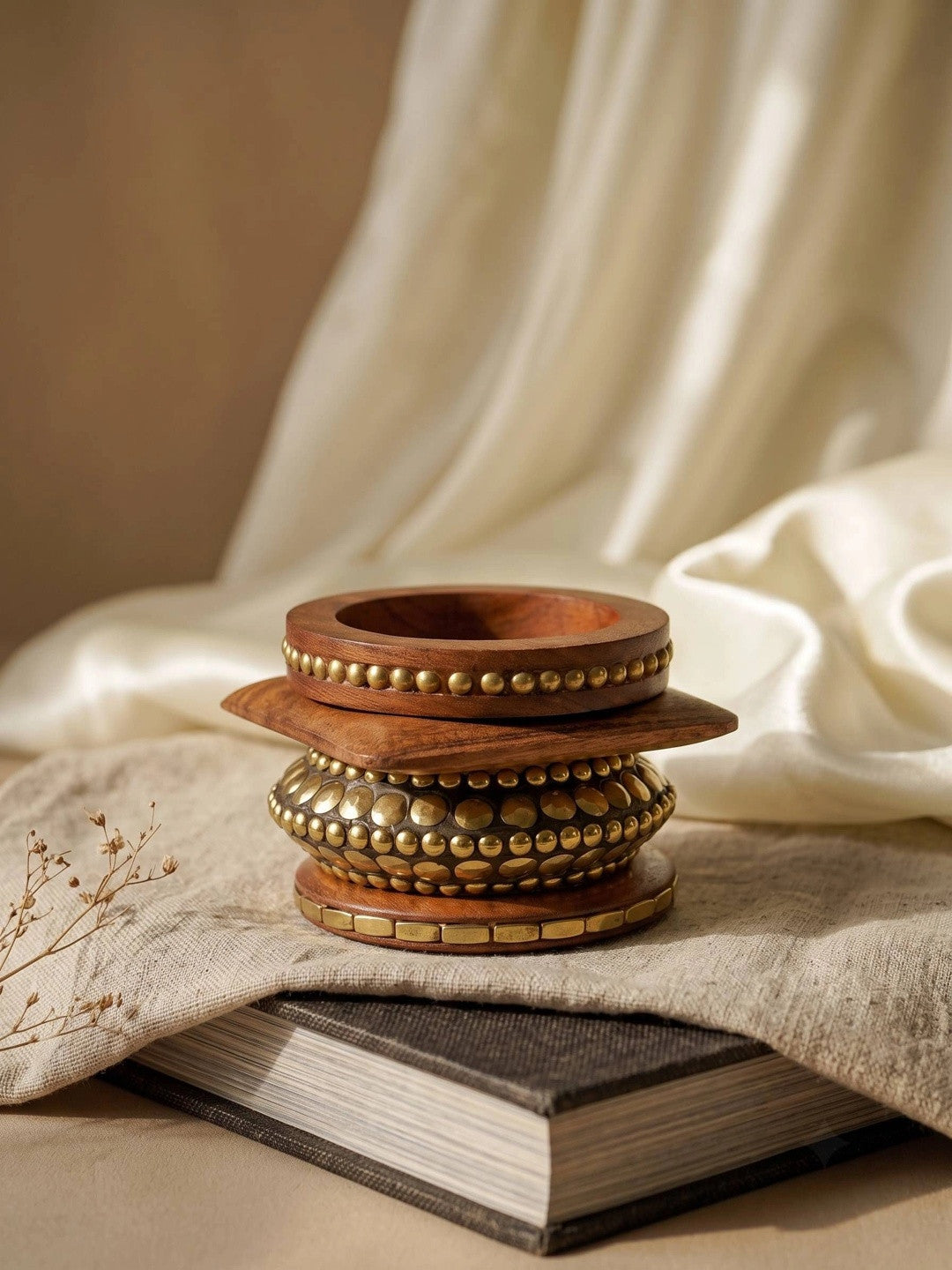 Brass-Studded Wood & Metal Bangle Set of 4
