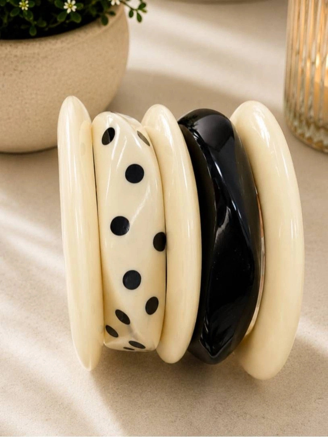 Ivory & Black Resin Chunky Bangles Set of 5