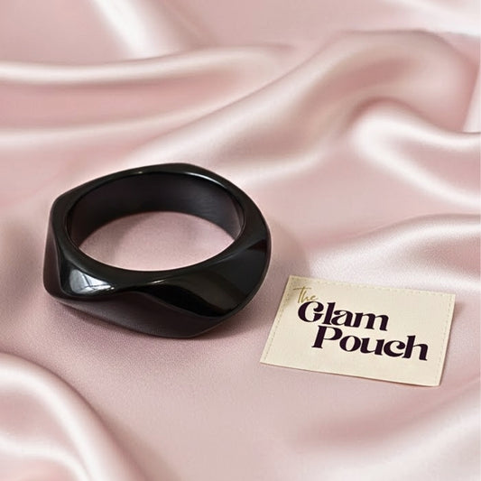 Classic Black Wave Resin Bangle