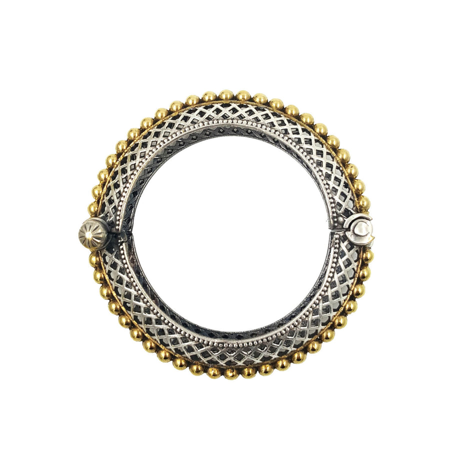 Dual Tone Silver Oxidised Jaya Kada Antique Handcrafted Bangle With Screw Opening- Single piece
