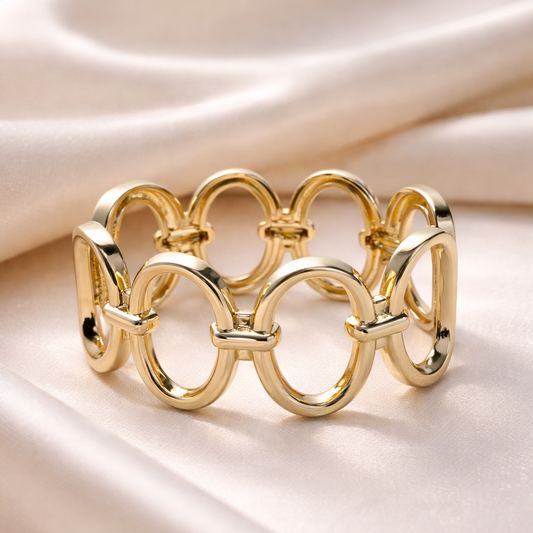 Elegance Gold Chain Bracelet