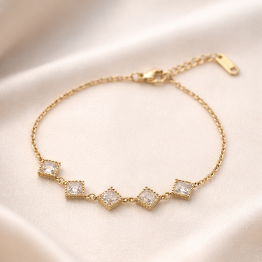 The Lumière Square Gem Bracelet