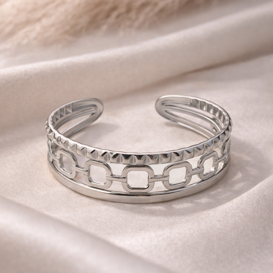 Aura Linked Geometric Cuff - Silver