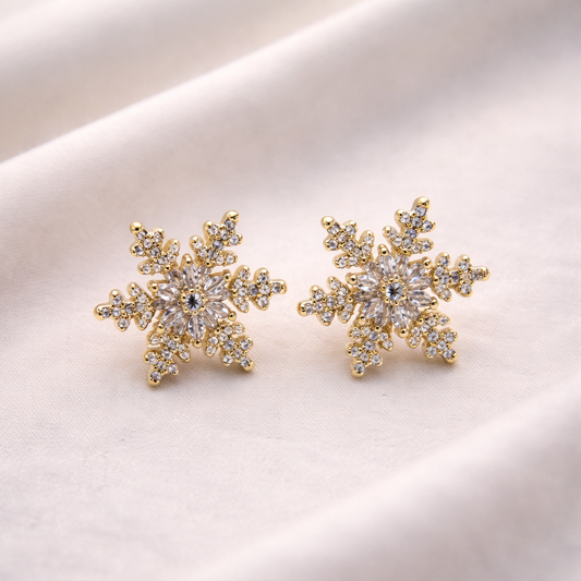 Zirconia Snowflake Stud Earrings