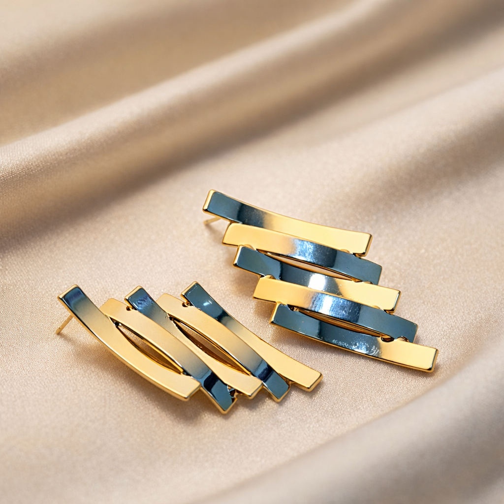 Linear Horizon Layered Studs