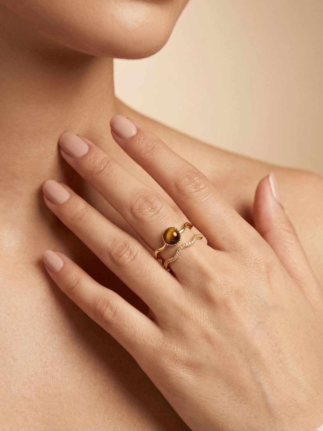 Wavy Tiger's Eye & Pave Split Color Stone Band Ring