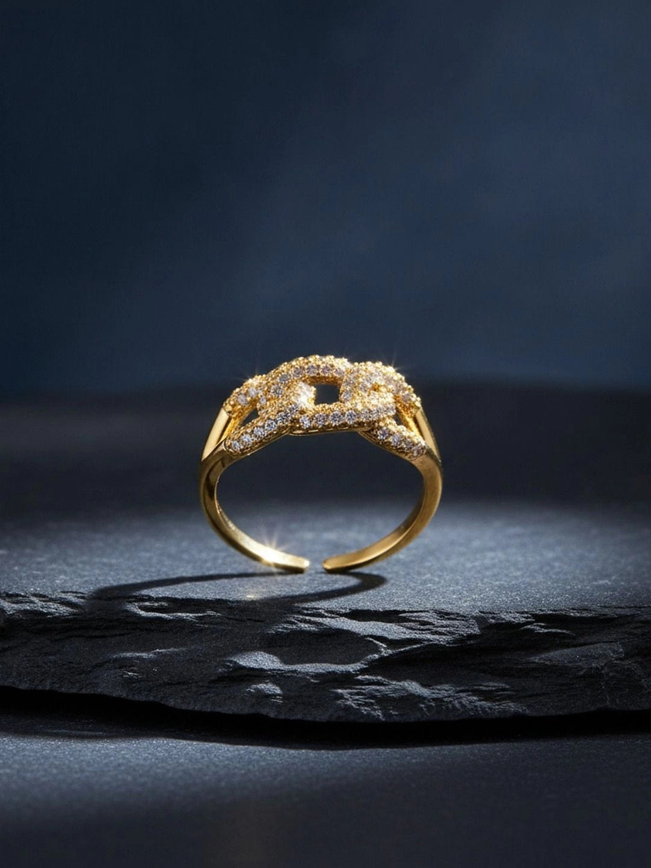 Wide Pave Interlocking Chain Stackable Diamond Ring