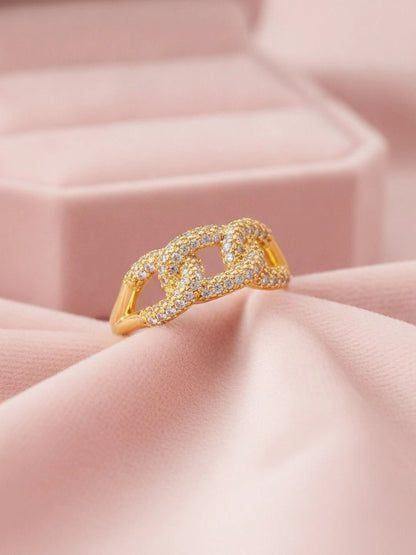Wide Pave Interlocking Chain Stackable Diamond Ring