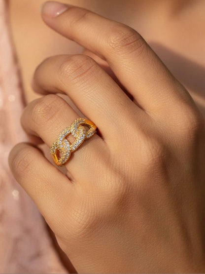 Wide Pave Interlocking Chain Stackable Diamond Ring