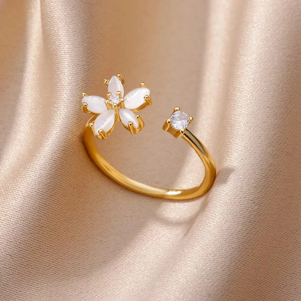 Cat's Eye Flower Adjustable Solitaire Ring