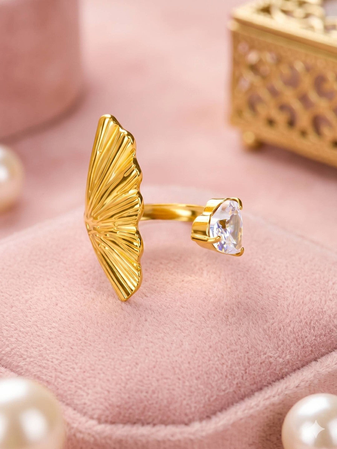 Asymmetric Fan & Pearl Solitaire Statement Ring