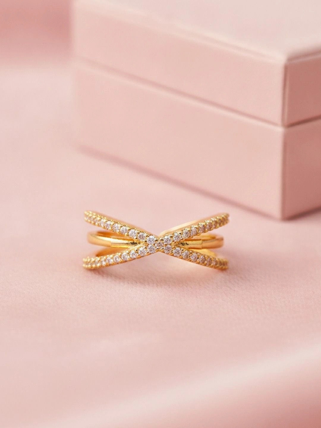 Glamorous Pave Crisscross Stackable Split Diamond Ring