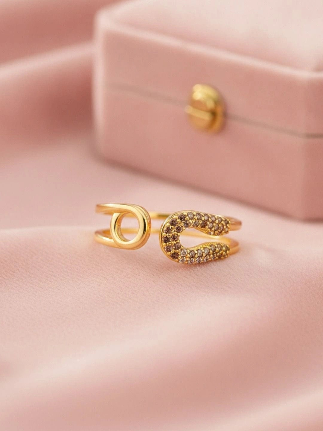 Chic Pave Safety Pin Open Stackable Diamond Ring
