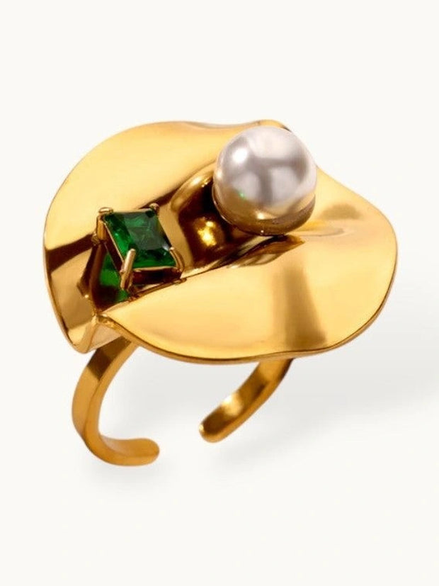 Organic Lily Pad & Emerald Accent Gold Pearl Ring