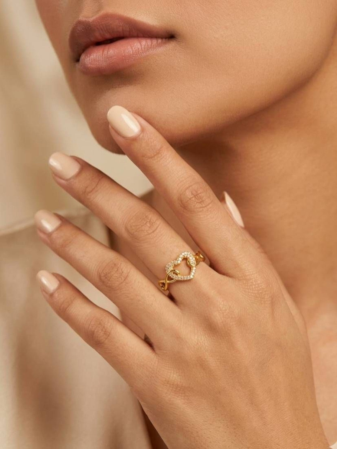 Pave Heart Cutout Link Adjustable Gold Diamond Ring