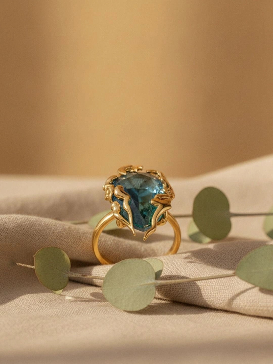 Avant-Garde Blue Ombre Stone Statement Gold Ring For Women