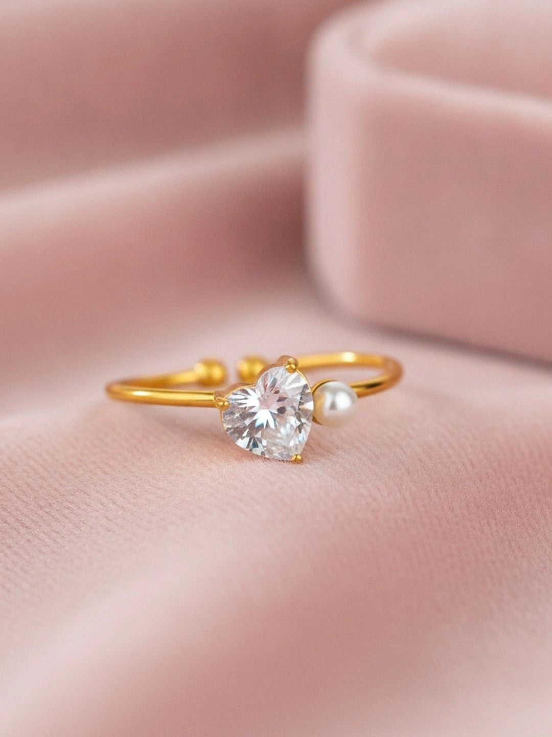 Asymmetric Heart Shape Stackable Pearl Ring with Clear Cubic Zirconia