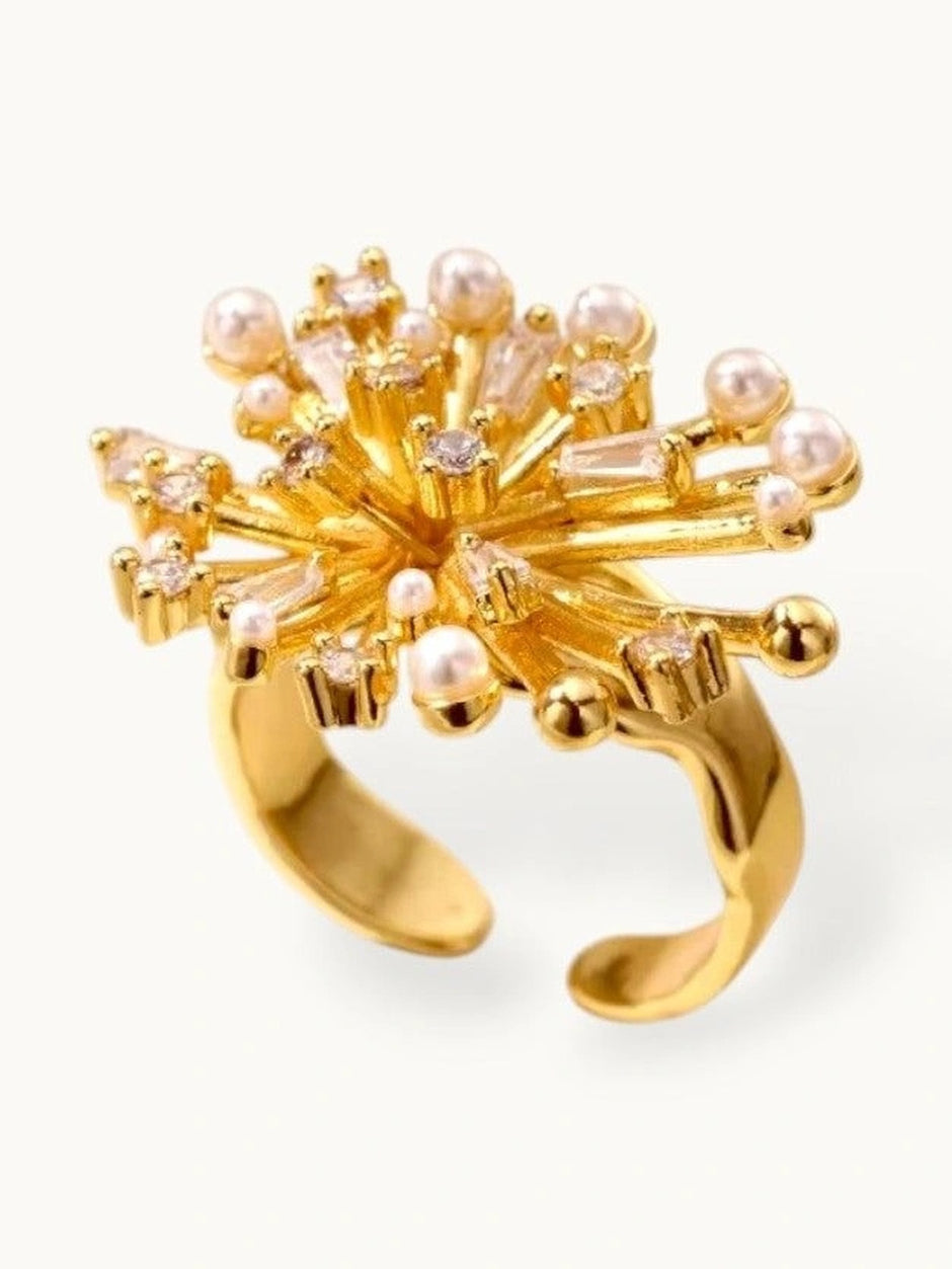 Opulent Sputnik & Pave Burst Cocktail Diamond Pearl Gold Ring