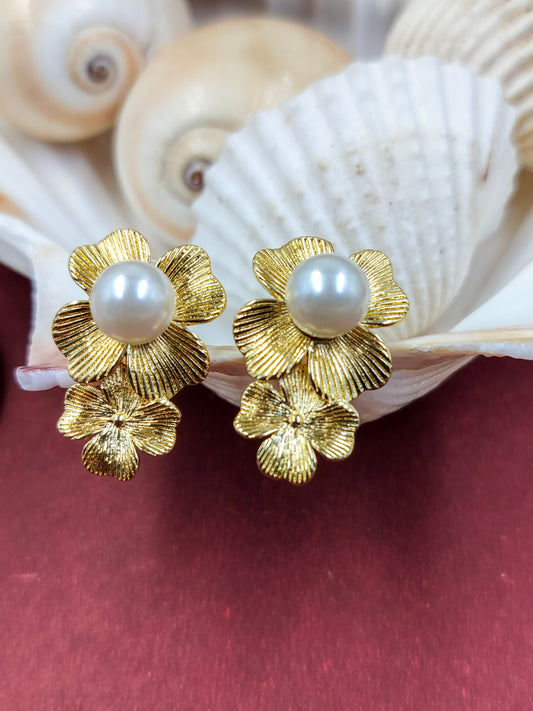 Anti Tarnish Golden Bloom Earrings