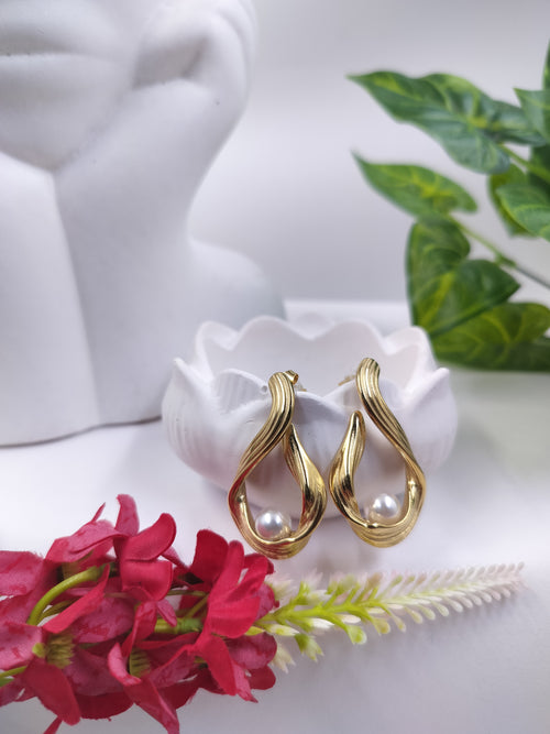 Anti tarnish Gold Plated Pearl Cascade Earrings