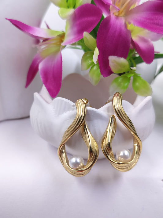 Anti tarnish Gold Plated Pearl Cascade Earrings