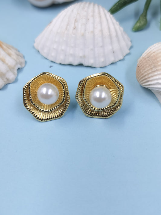Anti tarnish Seashell Glow Earrings