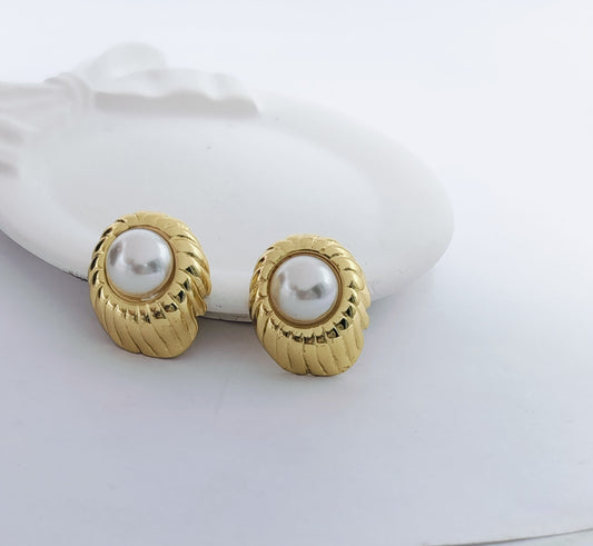 Anti Tarnish Gold plated Textured Pearl Enamel Earrings
