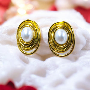 Oval pearl Nest Gold Plated Stud Earrings