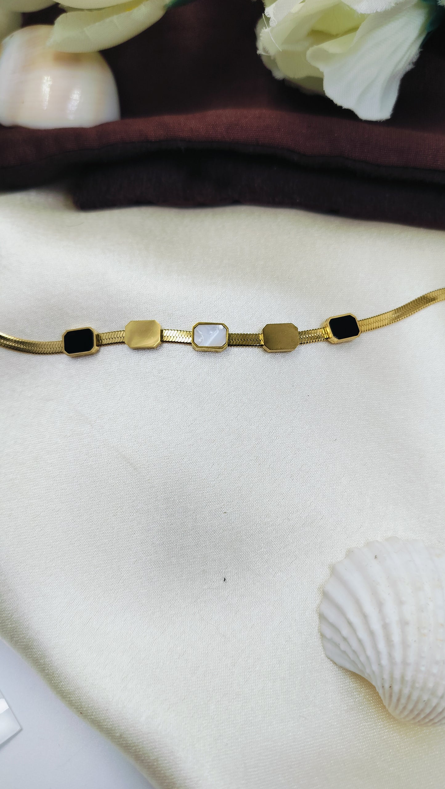 Geometric Black n White Chain Bracelet