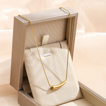 Luxury 18K Gold Plated Curved Bar Necklace