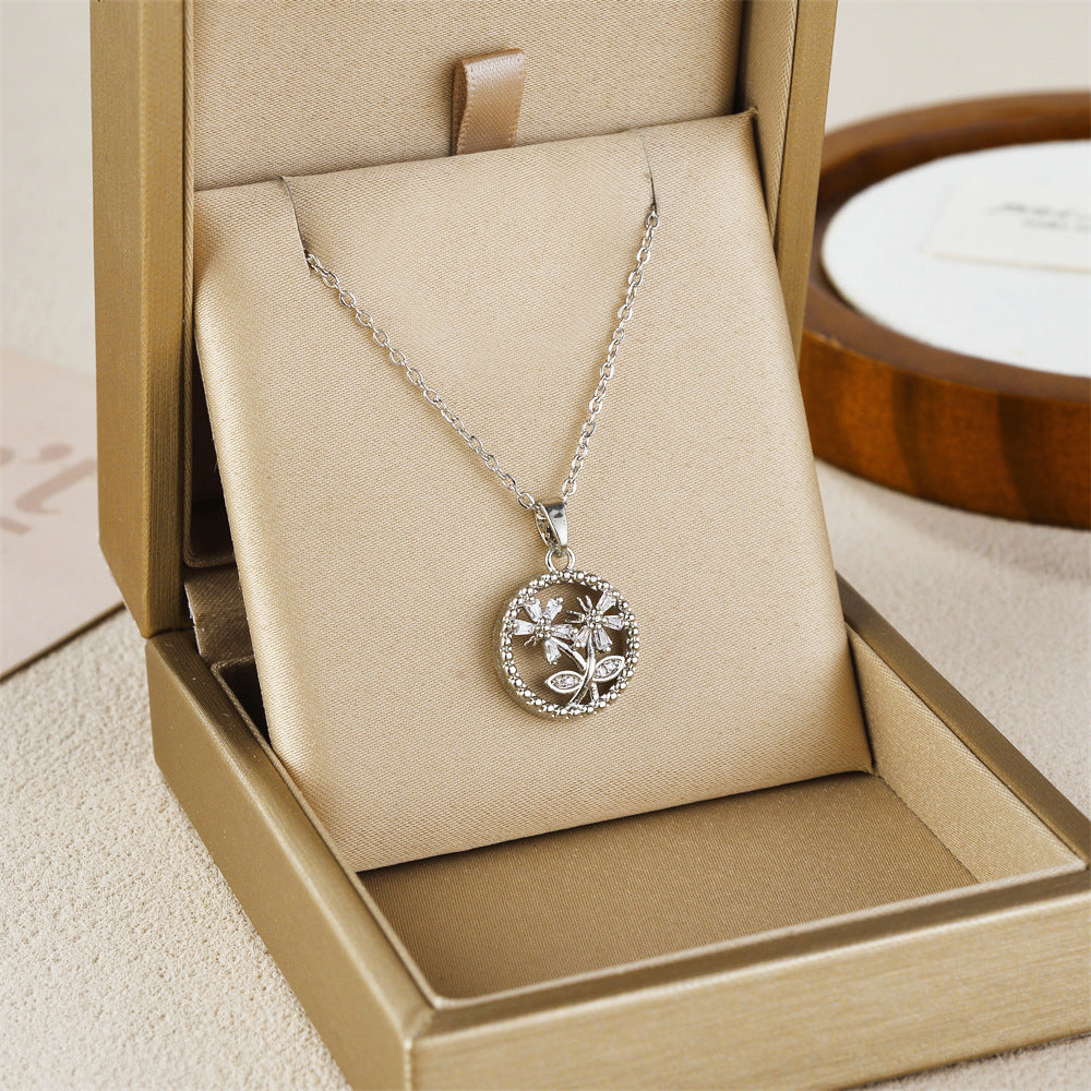 Floral Medallion Zircon Necklace