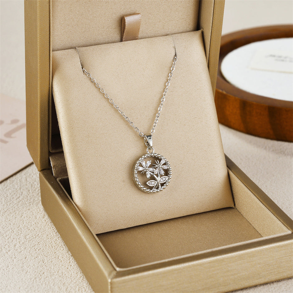 Floral Medallion Zircon Necklace