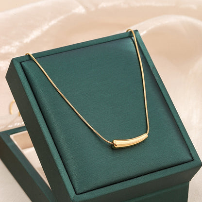Luxury 18K Gold Plated Curved Bar Necklace