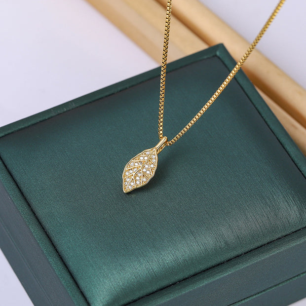 Leaf Zircon Pendant Necklace