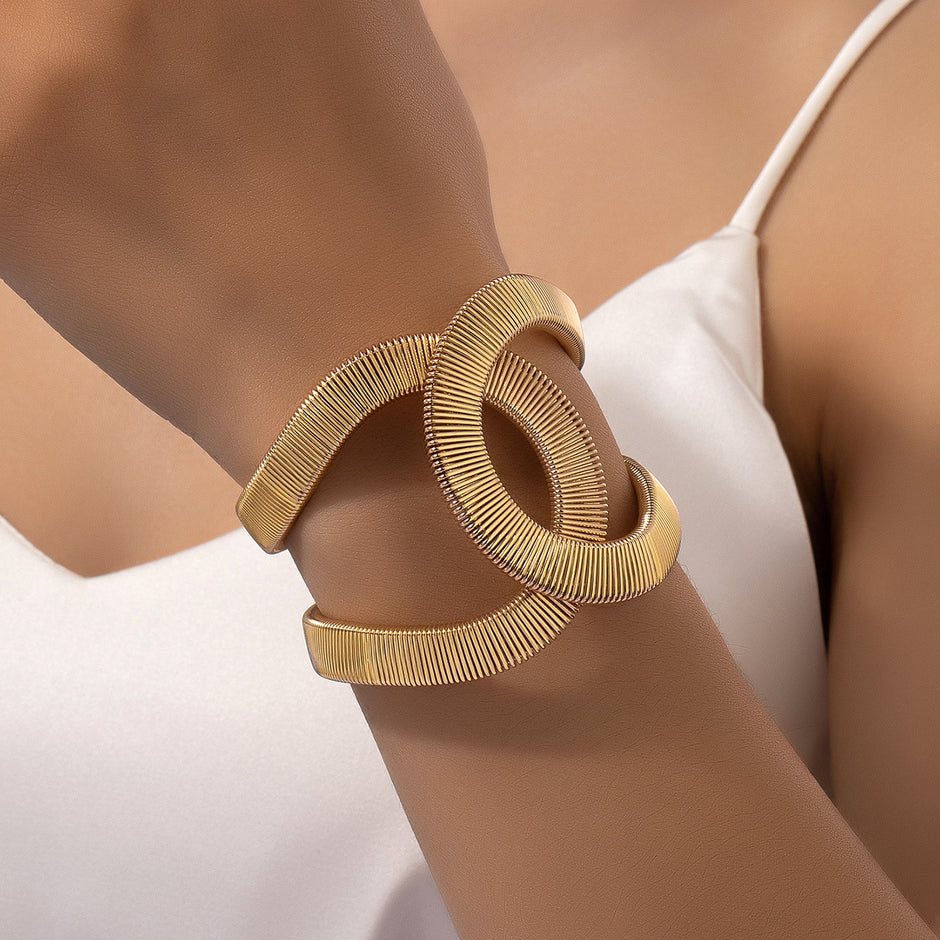 The Linear Ribbed Cuff Bracelet