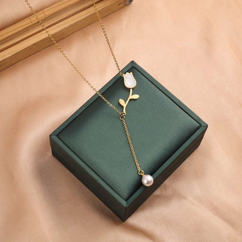 Rose Pearl Stem Pendant Necklace