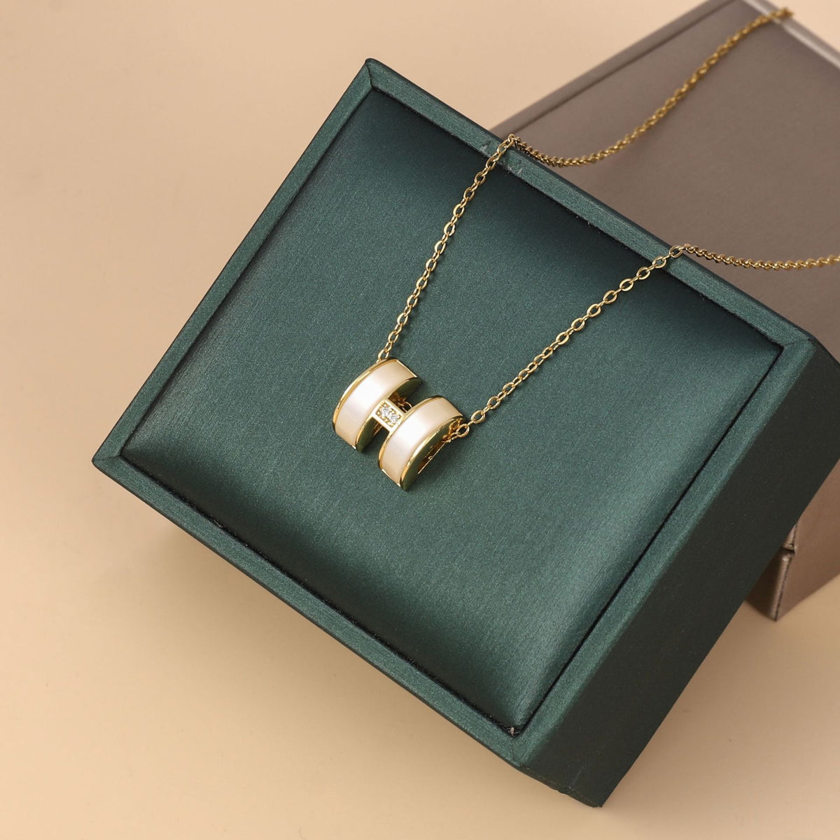 Trendy Enamel H Pendant Necklace