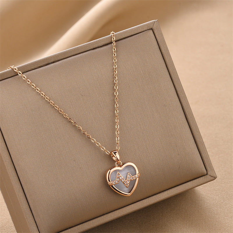 Heartbeat Heart Zircon Necklace