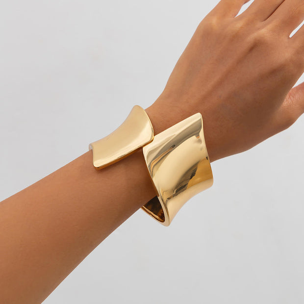 The Overlap Geometric Statement Cuff Bracelet