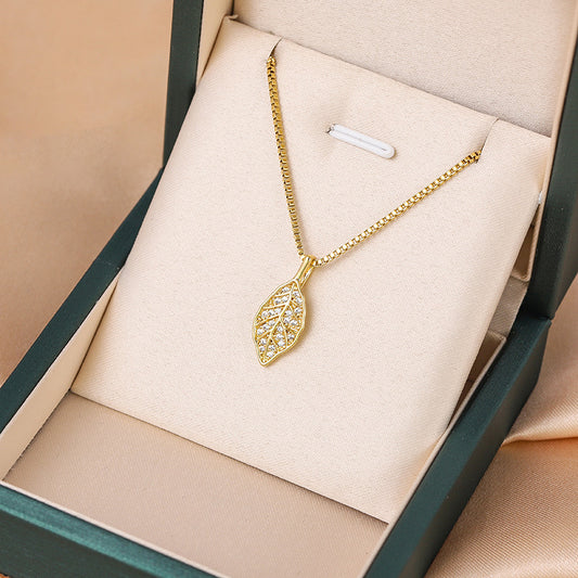 Leaf Zircon Pendant Necklace