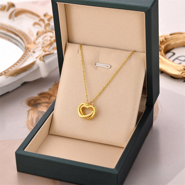 Interlinked Hearts Pendant Necklace